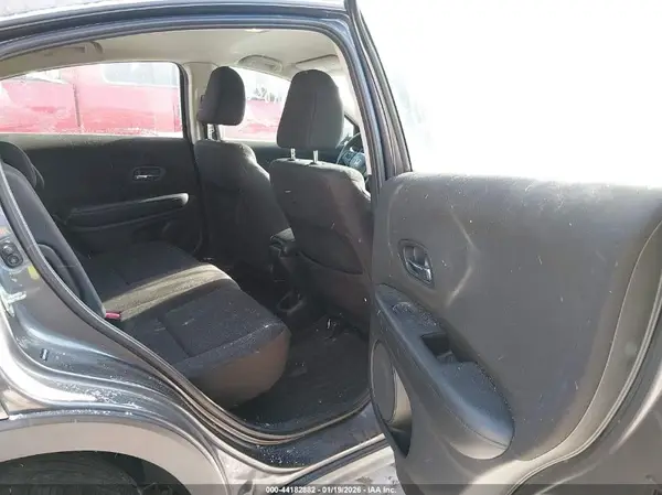 3CZRU6H32GM745038 2016 HONDA HR-V - Image 8