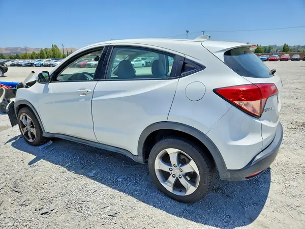 3CZRU6H32GM758517 2016 HONDA HR-V - Image 2