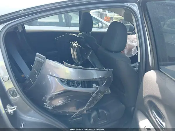 3CZRU6H32GM764396 2016 HONDA HR-V - Image 8