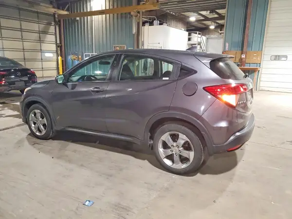 3CZRU6H32GM764463 2016 HONDA HR-V - Image 2