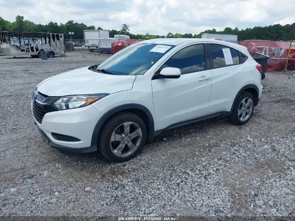 3CZRU6H32GM770828 2016 HONDA HR-V - Image 2