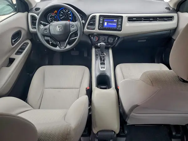 3CZRU6H32HG702187 2017 HONDA HR-V - Image 8