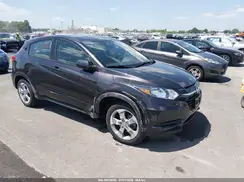 3CZRU6H32HG704621 2017 HONDA HR-V