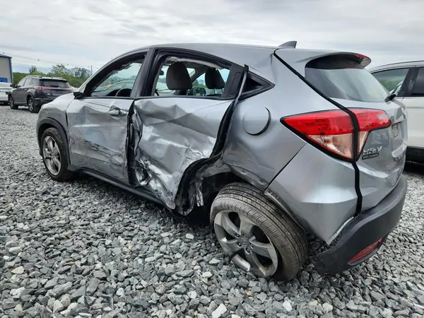 3CZRU6H32HG704926 2017 HONDA HR-V - Image 2