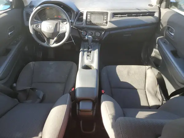 3CZRU6H32HG706370 2017 HONDA HR-V - Image 8