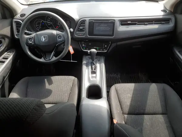 3CZRU6H32HM108300 2017 HONDA HR-V - Image 8