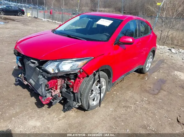 3CZRU6H32HM700330 2017 HONDA HR-V - Image 2