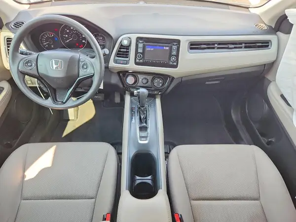 3CZRU6H32HM721615 2017 HONDA HR-V - Image 8