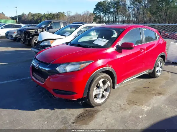 3CZRU6H32HM730508 2017 HONDA HR-V - Image 2