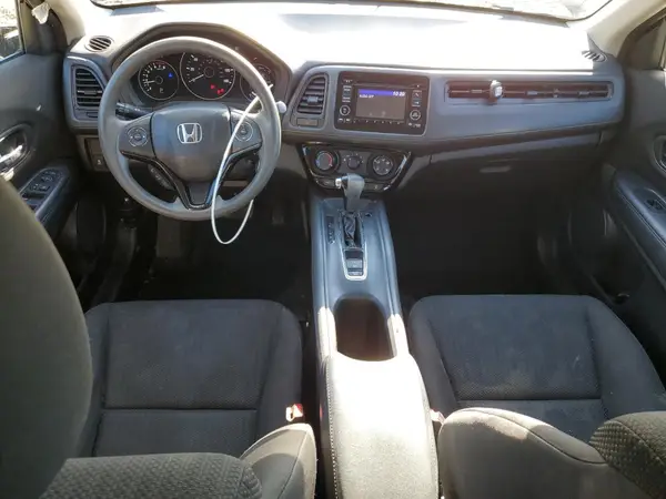 3CZRU6H32JG700929 2018 HONDA HR-V - Image 8