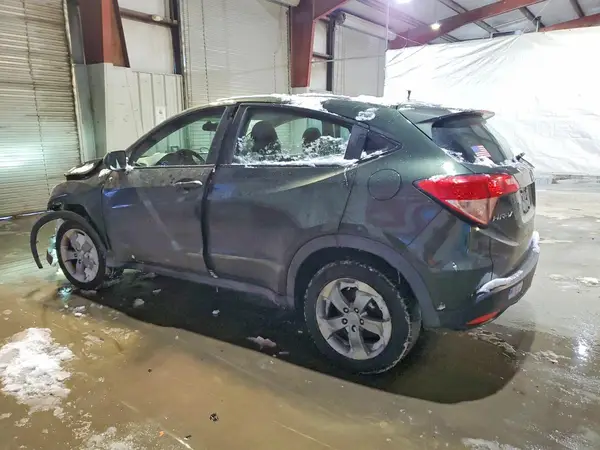 3CZRU6H32JG702213 2018 HONDA HR-V - Image 2