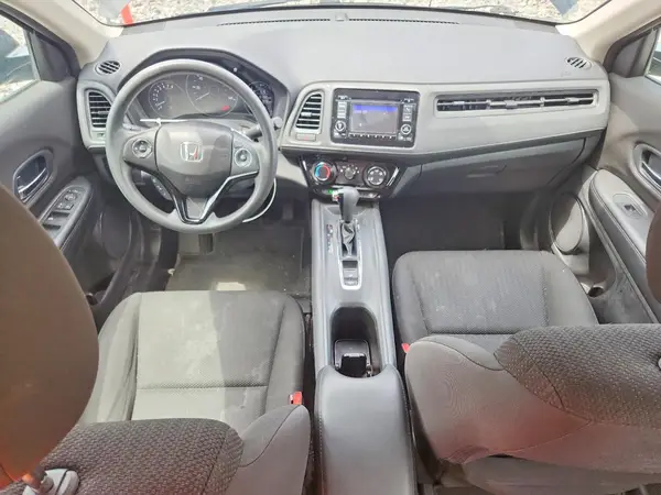3CZRU6H32JG704978 2018 HONDA HR-V - Image 8