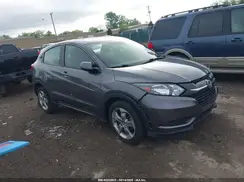3CZRU6H32JG708805 2018 HONDA HR-V