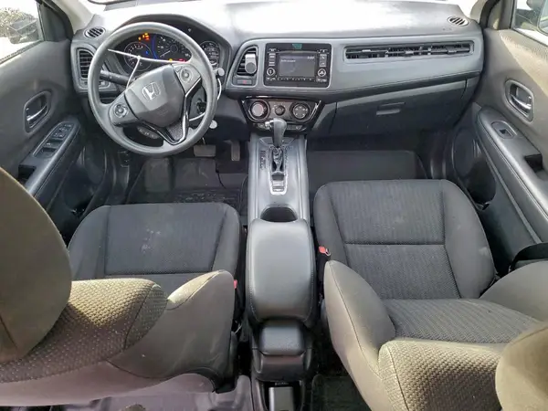 3CZRU6H32JG710196 2018 HONDA HR-V - Image 8