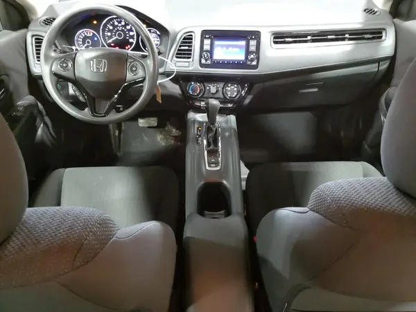 3CZRU6H32JG718251 2018 HONDA HR-V - Image 8