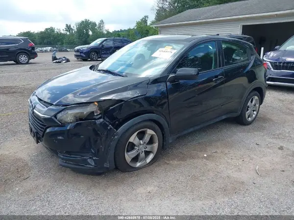 3CZRU6H32JG718539 2018 HONDA HR-V - Image 2