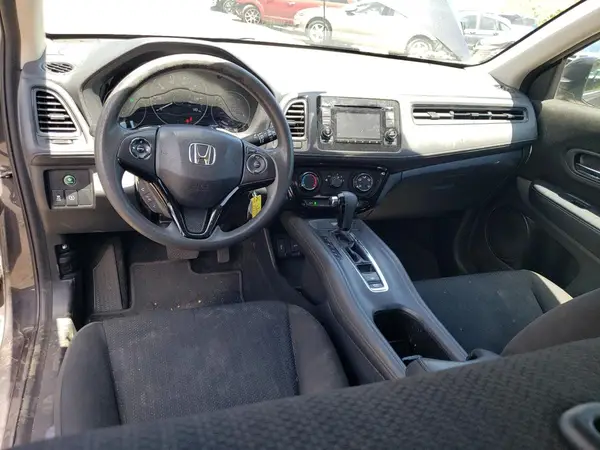 3CZRU6H32JG723577 2018 HONDA HR-V - Image 8