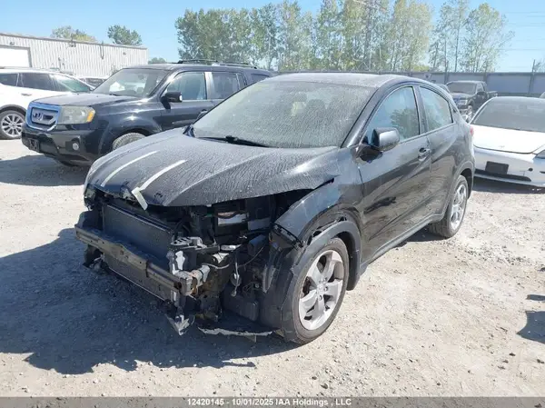 3CZRU6H32JM103586 2018 HONDA HR-V - Image 2
