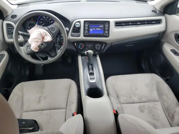 3CZRU6H32JM703086 2018 HONDA HR-V - Image 8