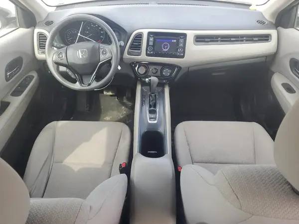 3CZRU6H32JM717893 2018 HONDA HR-V - Image 8