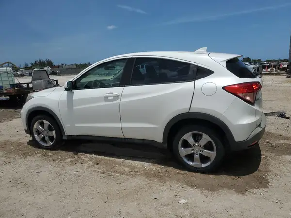 3CZRU6H32JM722043 2018 HONDA HR-V - Image 2