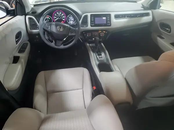 3CZRU6H32JM722995 2018 HONDA HR-V - Image 8