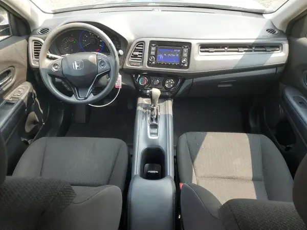 3CZRU6H32JM725301 2018 HONDA HR-V - Image 8
