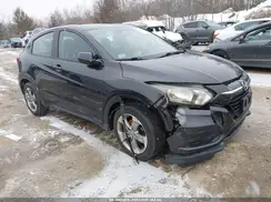 3CZRU6H32JM728392 2018 HONDA HR-V
