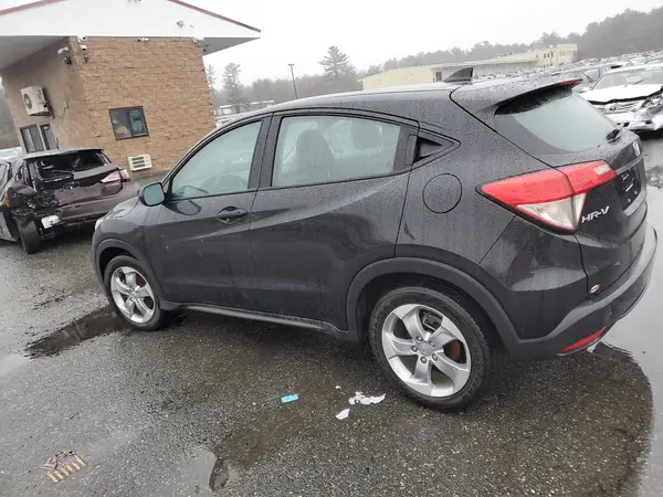 3CZRU6H32KG710538 2019 HONDA HR-V - Image 2