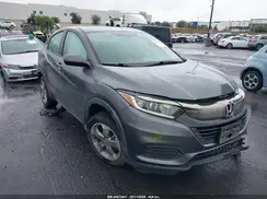 3CZRU6H32KG724214 2019 HONDA HR-V