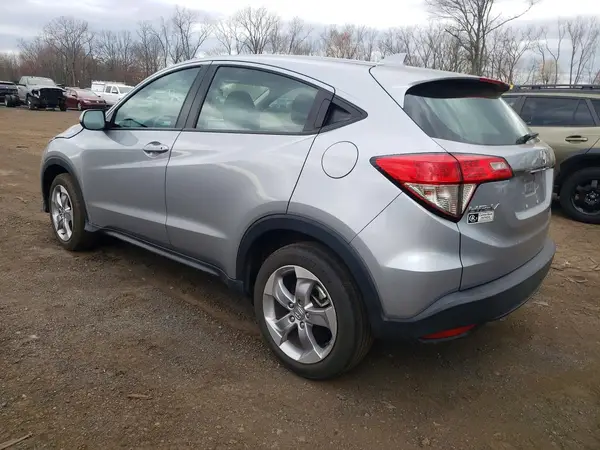 3CZRU6H32KG724522 2019 HONDA HR-V - Image 2