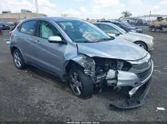 3CZRU6H32KG724794 2019 HONDA HR-V