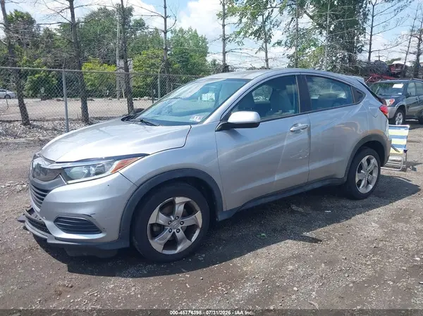 3CZRU6H32KG724794 2019 HONDA HR-V - Image 2