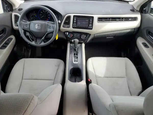 3CZRU6H32KG725945 2019 HONDA HR-V - Image 8