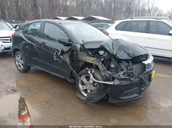 3CZRU6H32KG726223 2019 HONDA HR-V