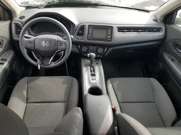 3CZRU6H32KG727517 2019 HONDA HR-V - Image 8
