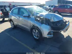3CZRU6H32KG732412 2019 HONDA HR-V