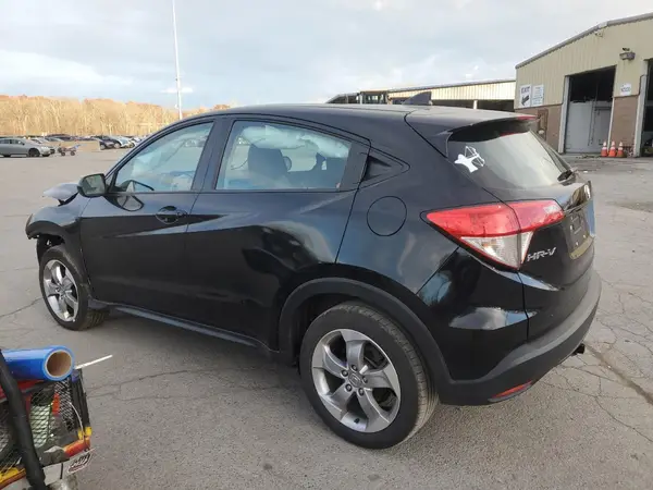 3CZRU6H32KM701016 2019 HONDA HR-V - Image 2