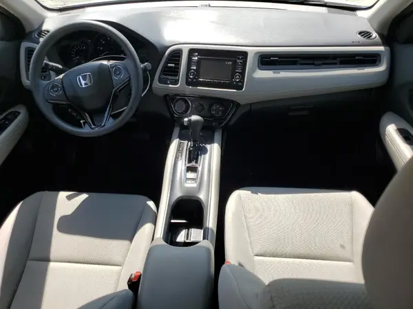 3CZRU6H32KM703753 2019 HONDA HR-V - Image 8
