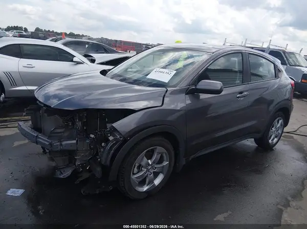 3CZRU6H32LG701050 2020 HONDA HR-V - Image 2
