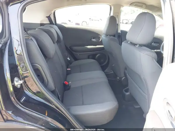 3CZRU6H32LM714785 2020 HONDA HR-V - Image 8