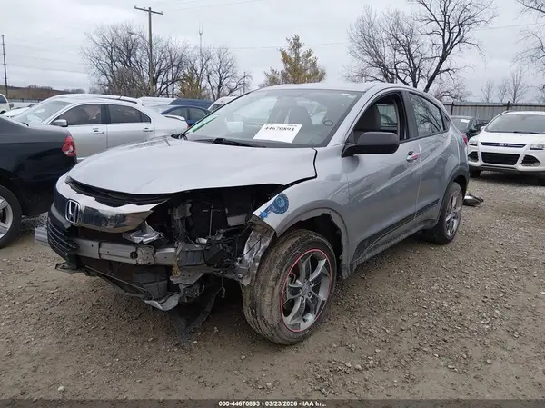 3CZRU6H32LM716522 2020 HONDA HR-V - Image 2
