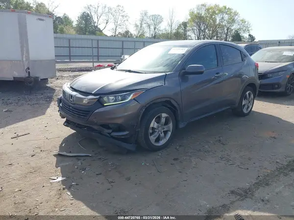 3CZRU6H32LM725043 2020 HONDA HR-V - Image 2