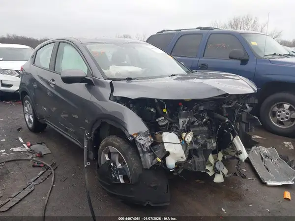 3CZRU6H32LM730680 2020 HONDA HR-V - Image 1