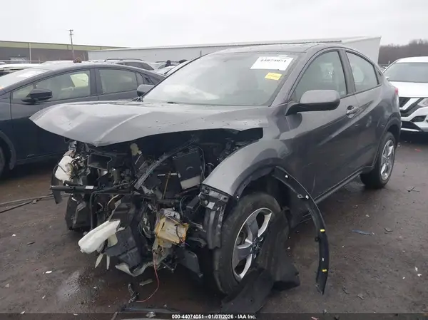 3CZRU6H32LM730680 2020 HONDA HR-V - Image 2