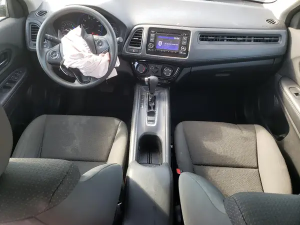 3CZRU6H32LM735801 2020 HONDA HR-V - Image 8