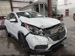 3CZRU6H32MM708132 2021 HONDA HR-V