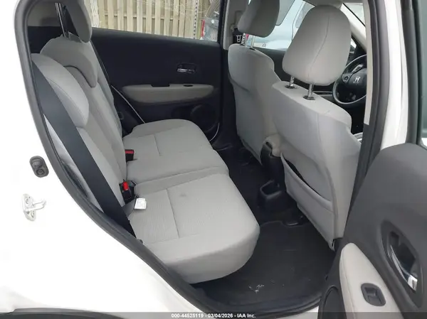 3CZRU6H32MM737078 2021 HONDA HR-V - Image 8