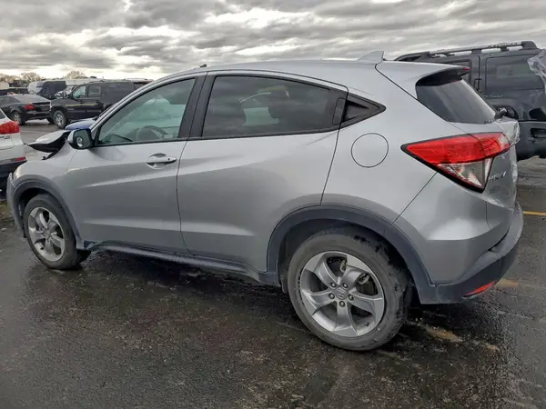 3CZRU6H32MM737193 2021 HONDA HR-V - Image 2