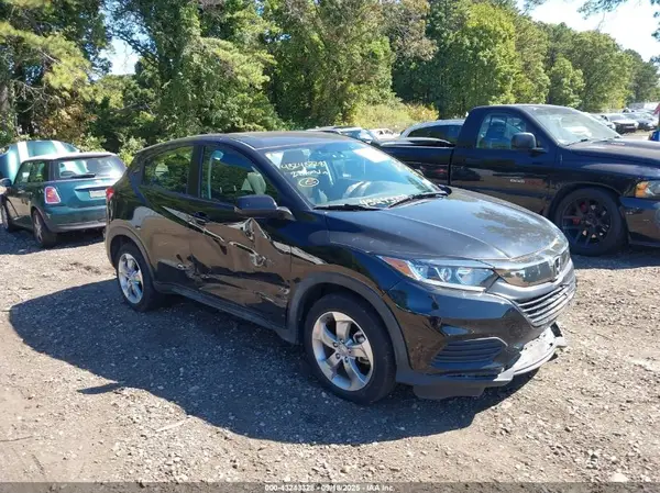 3CZRU6H32MM740918 2021 HONDA HR-V - Image 1